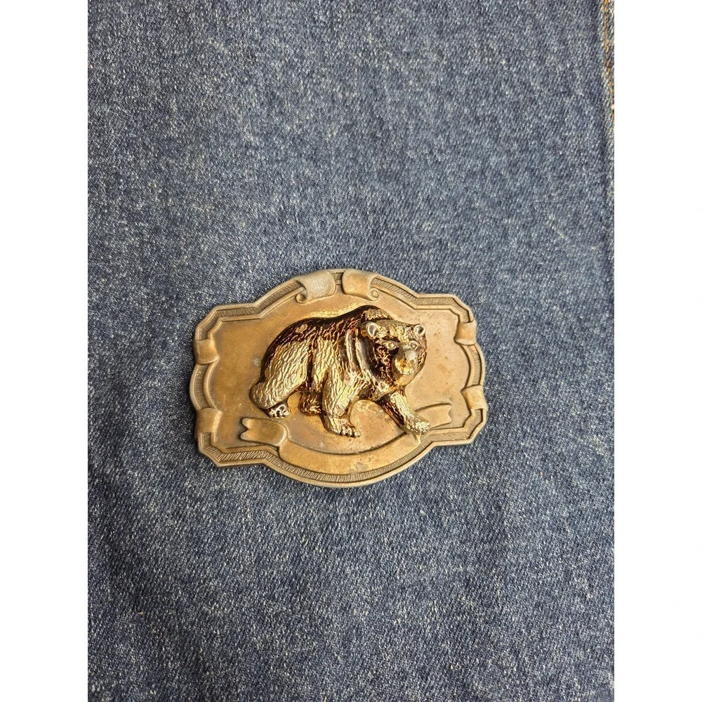 Vintage Raised 3D Grizzly Bear Brass Belt Buckle - Wildlife Western